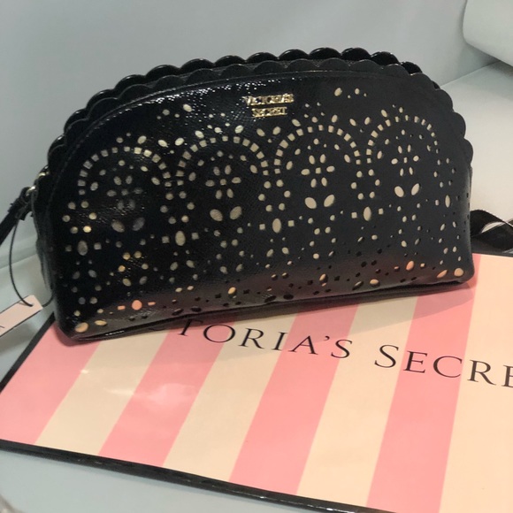 Victoria's Secret Handbags - Victoria’s Secret Black cosmetic bag